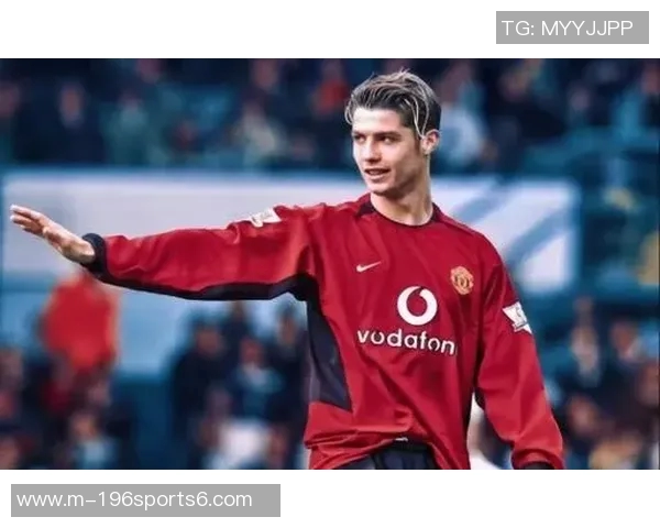 足球超级巨星的传奇之路：从青涩少年到世界舞台的璀璨明星